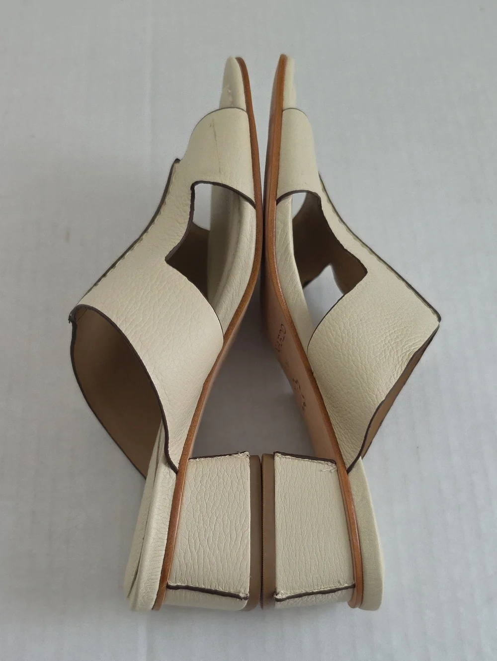Bernardo Jewel Cream Leather Heeled Slide Sandal Women 7.5